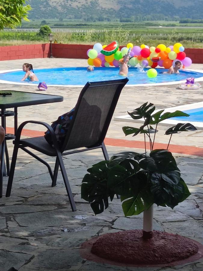 Περι Ανεμων Hotell Zervi Eksteriør bilde
